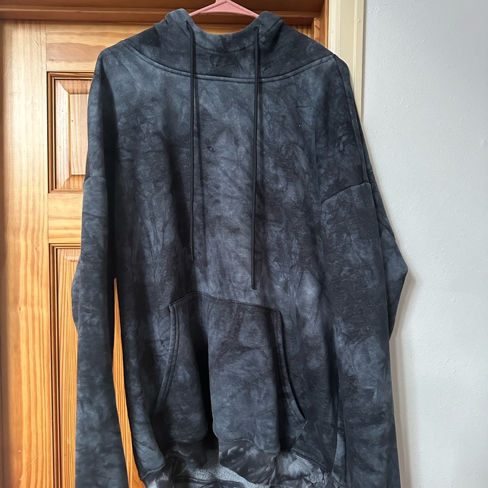 Balance athletica men’s hoodie